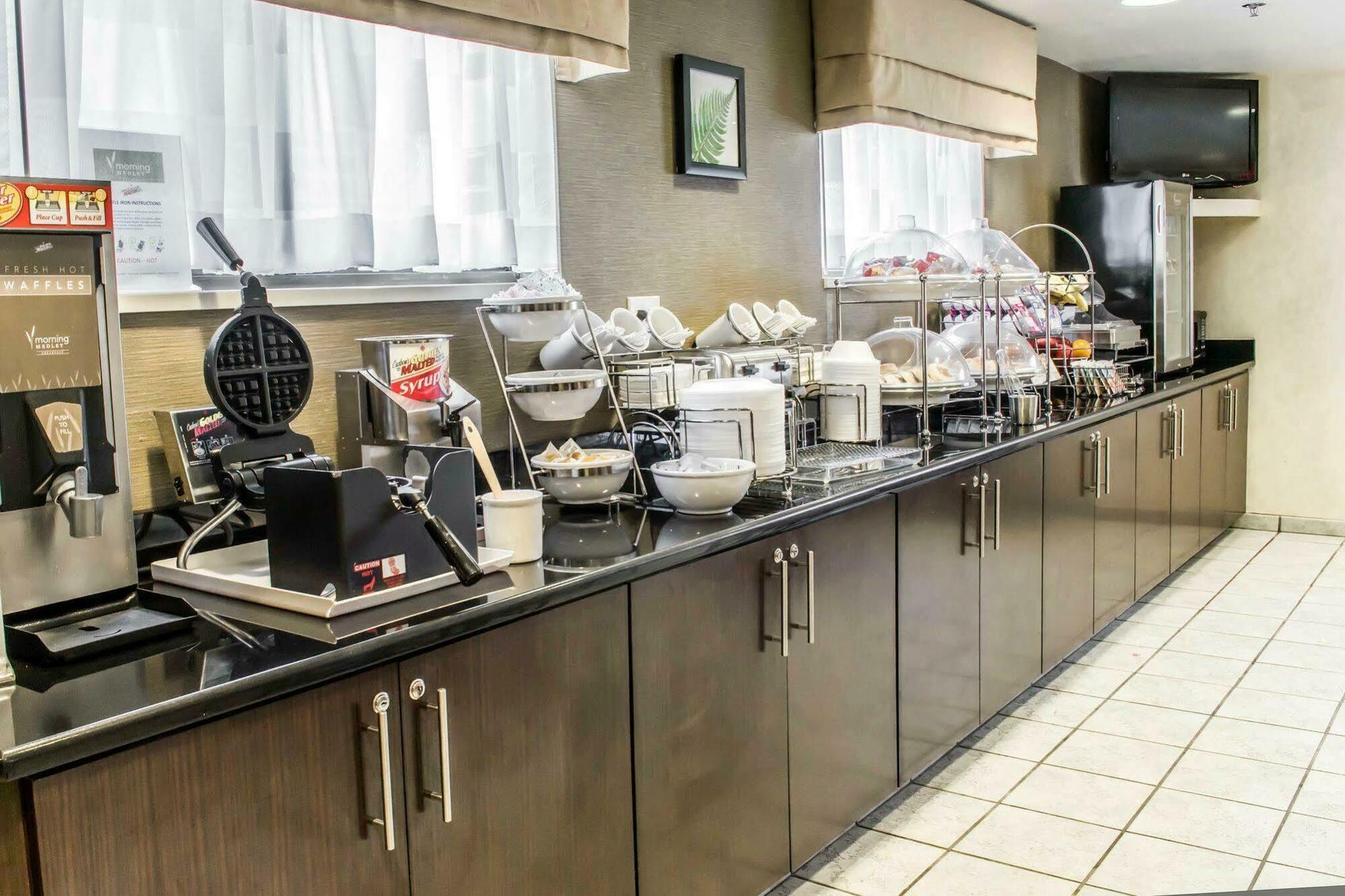 Sleep Inn Richmond North Yellow Tavern Екстериор снимка